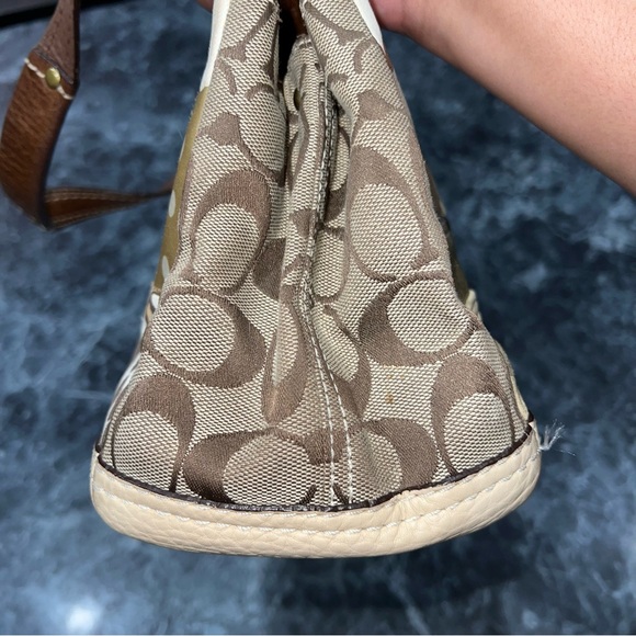 Vintage Coach Animal Print Canvas and Leather Purse - Picture 3 of 11